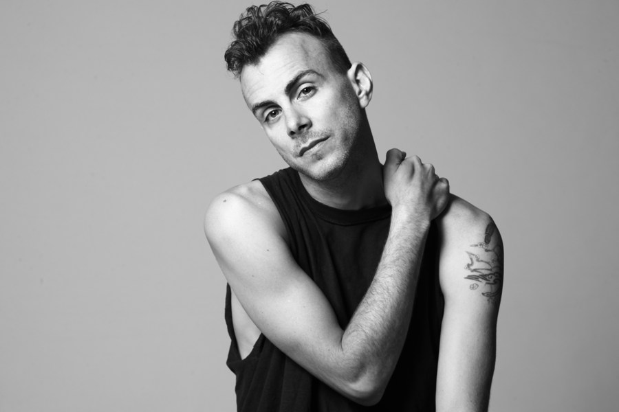 Izraelský zpěvák a písničkář Asaf Avidan natáčí novou desku